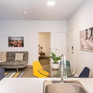 Appartement New Urban And Well Located 1 Bedroom By Den