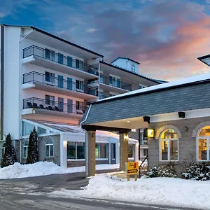 Super 8 By Wyndham By The Falls Hotel Niagara Falls